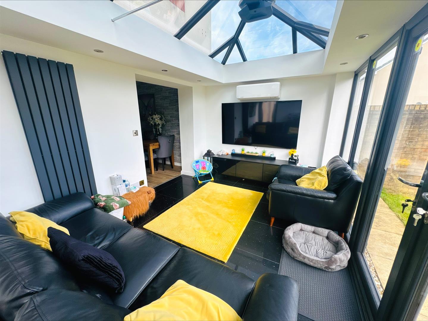 Heol Waungron, Carway, Kidwelly, SA17 4HY